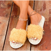 Pantuflas de interior cálidas y peludas de felpa corta